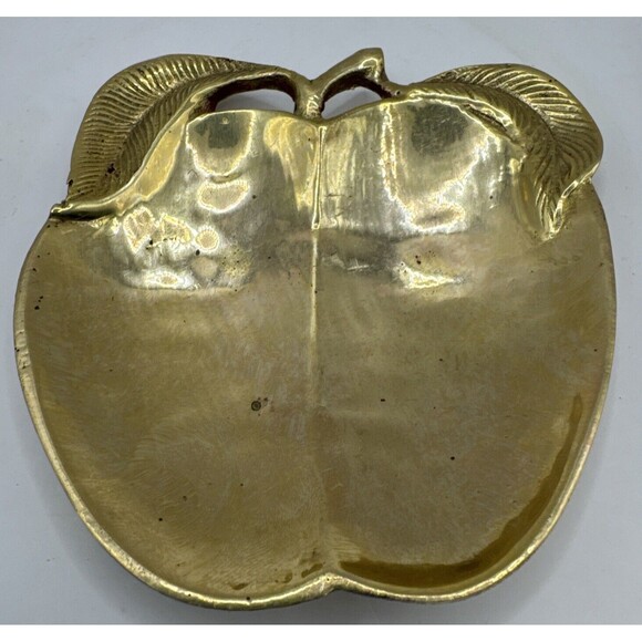VTG Apple Peach with Leaf dish Trinket solid brass Handmade 3.5x3 - Picture 1 of 2
